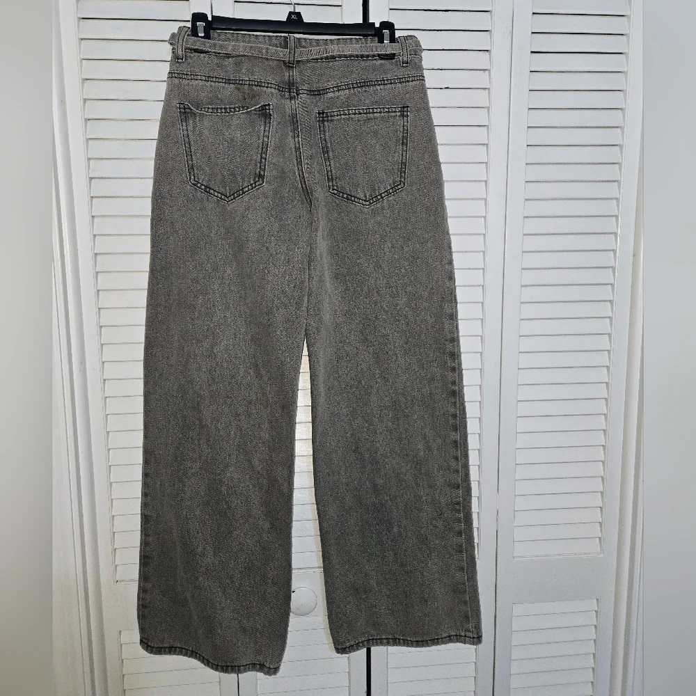 Edikted Women's S Gray Wide-Leg Jeans NEW - Picture 6 of 16